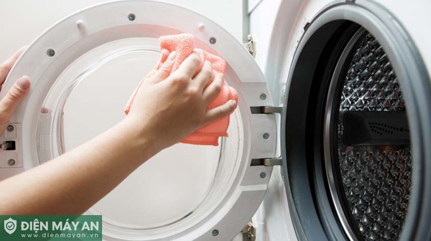4 Điều Cần Lưu Ý Khi Sử Dụng Máy Giặt Hơi Nước
