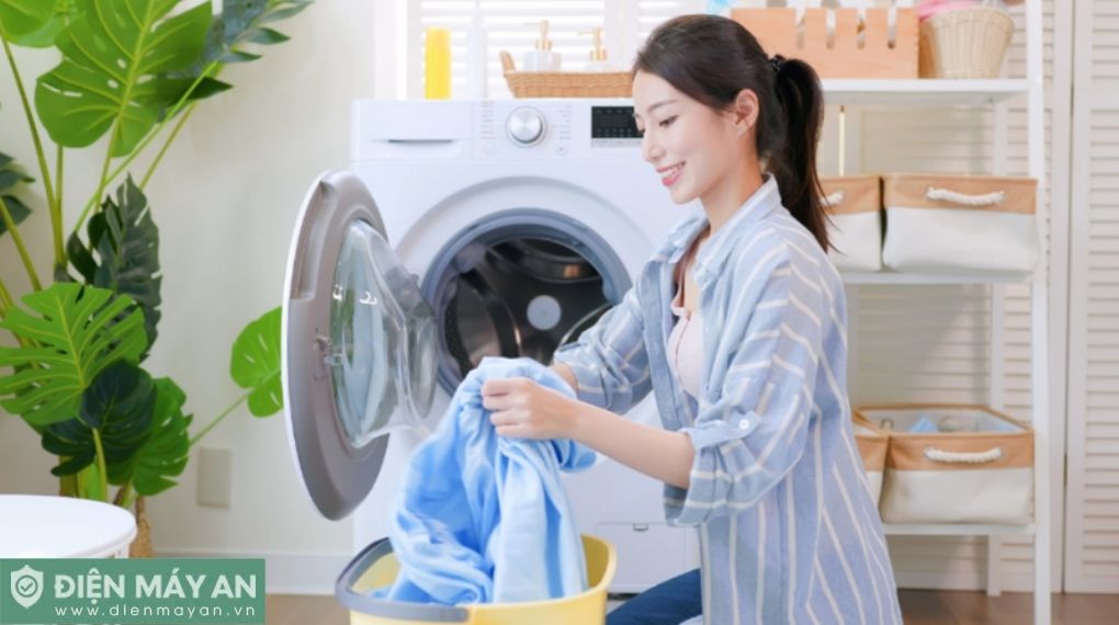 Nên Mua Máy Giặt Bao Nhiêu Kg Thì Phù Hợp Với Lượng Quần Áo Cho Gia Đình?